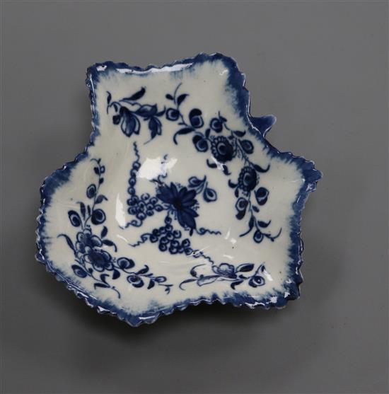 A Worcester blue and white pickle dish, c.1760